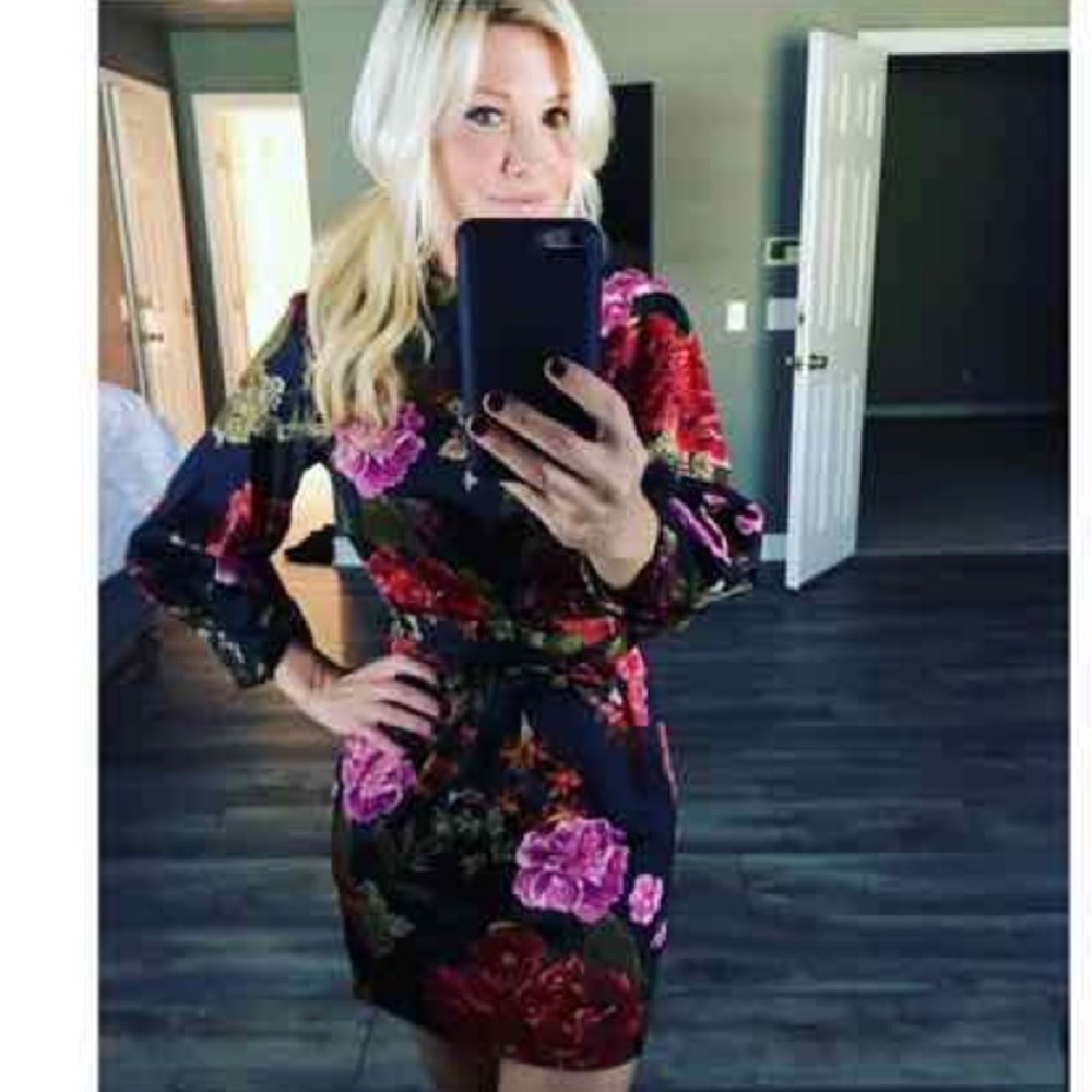 Zara Women’s Floral Dress Sz XS